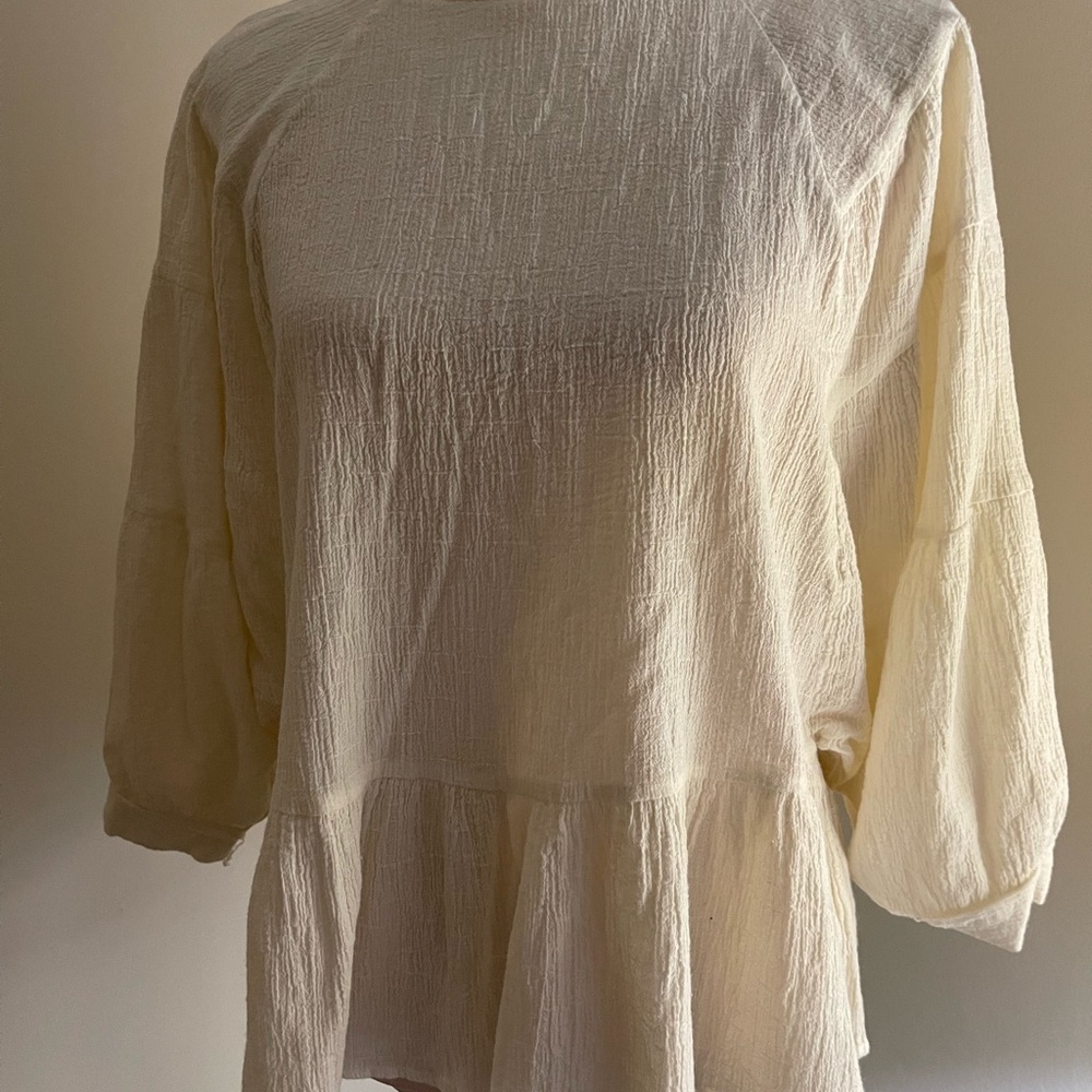 Mod ref big sleeve crop shirt size large
